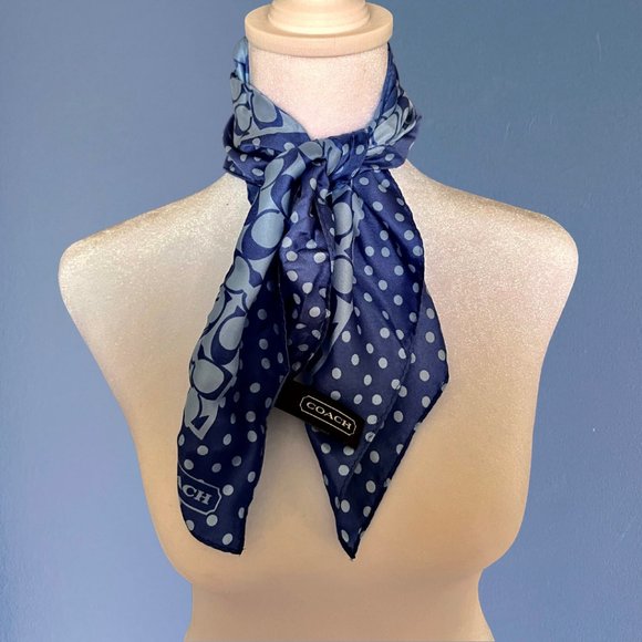 *VINTAGE* Coach Periwinkle Polka Dot I 100% Silk Scarf - Picture 2 of 4